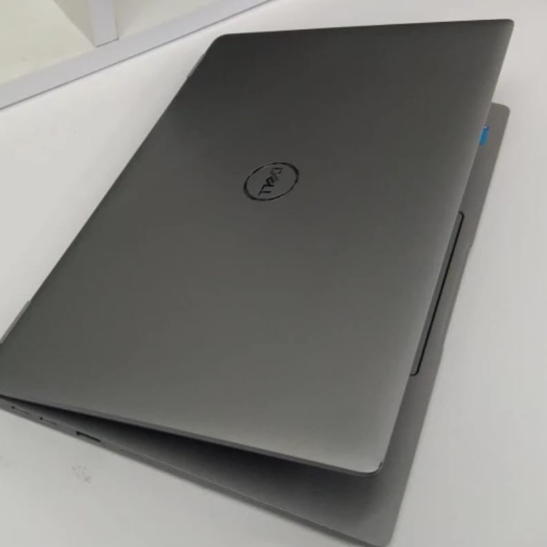 Laptop dell latitude 5320